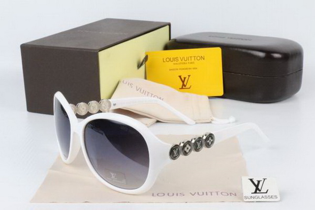 Iv Boutique Sunglasses 035